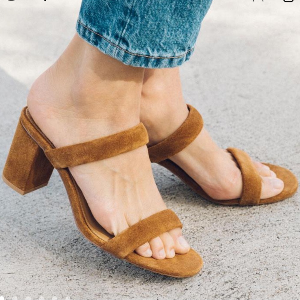 NIB Soludos Ines Suede Chunky heels